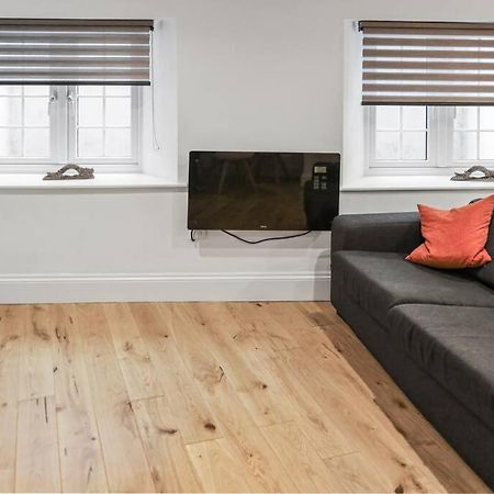 Cosy 1-Bdr W/ Free Parking In Central Reading Exterior foto